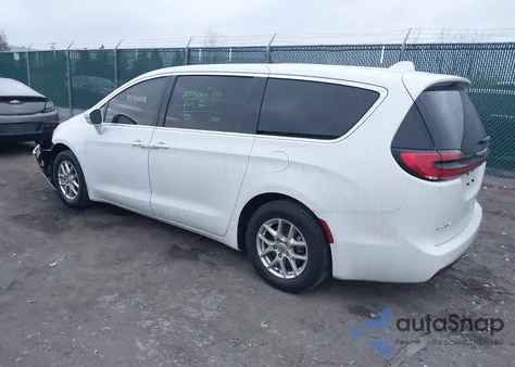 2022 Chrysler Pacifica Touring L z USA, uszkodzony, nr VIN 2C4RC1BG5NR118136